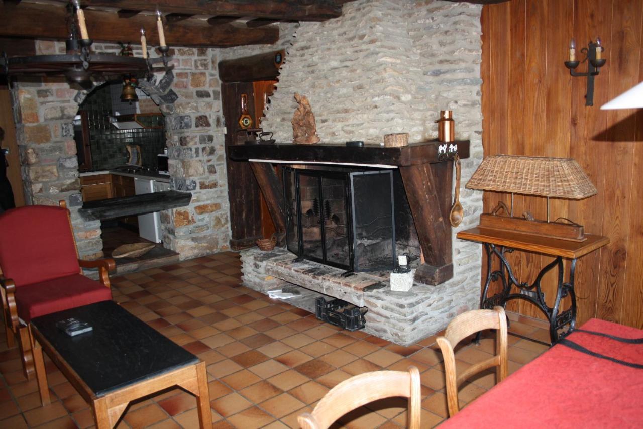 Le Piroy Saint-Hubert Exterior foto